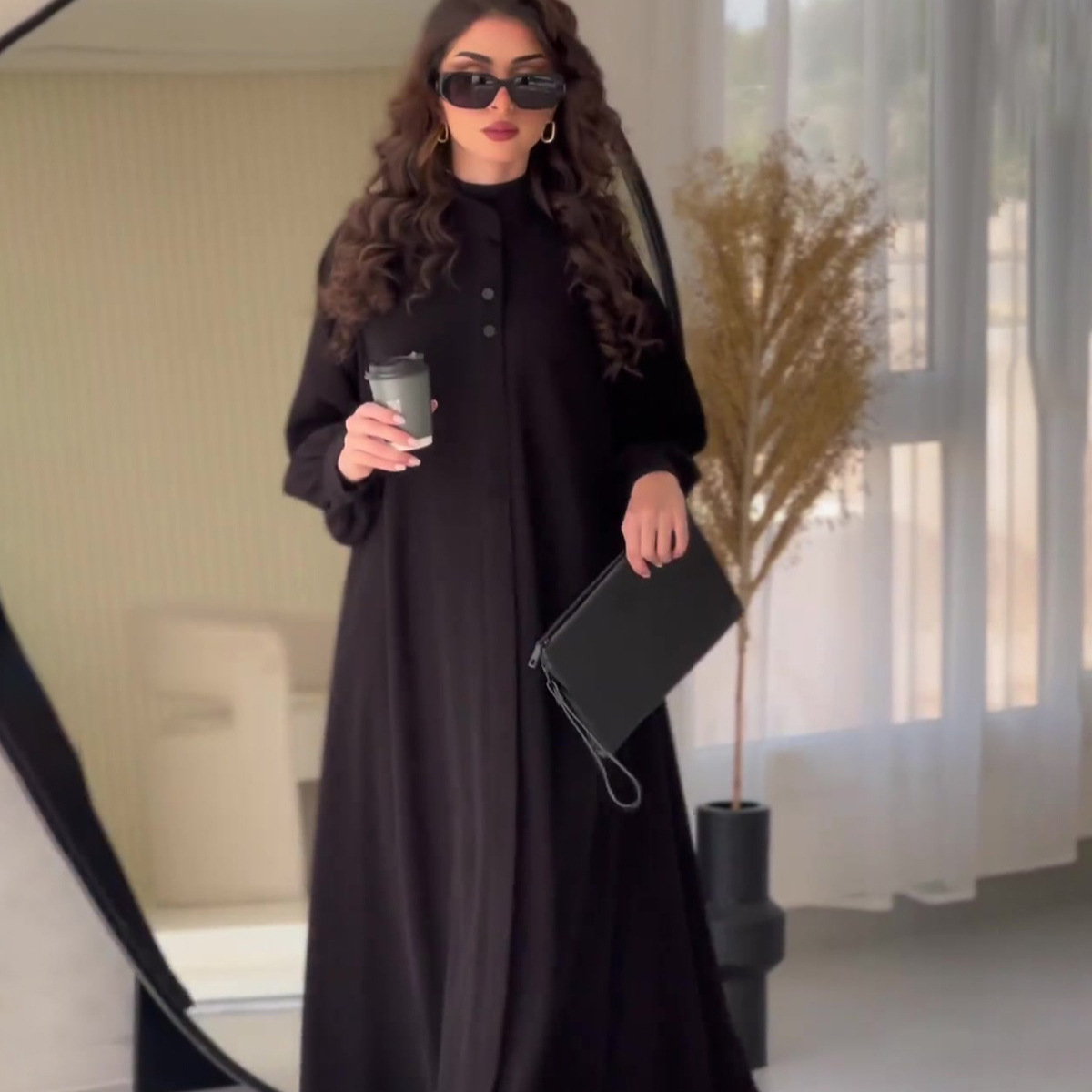 Street Fashion Dubai - 2026 Spring New Commuting Street Fashion