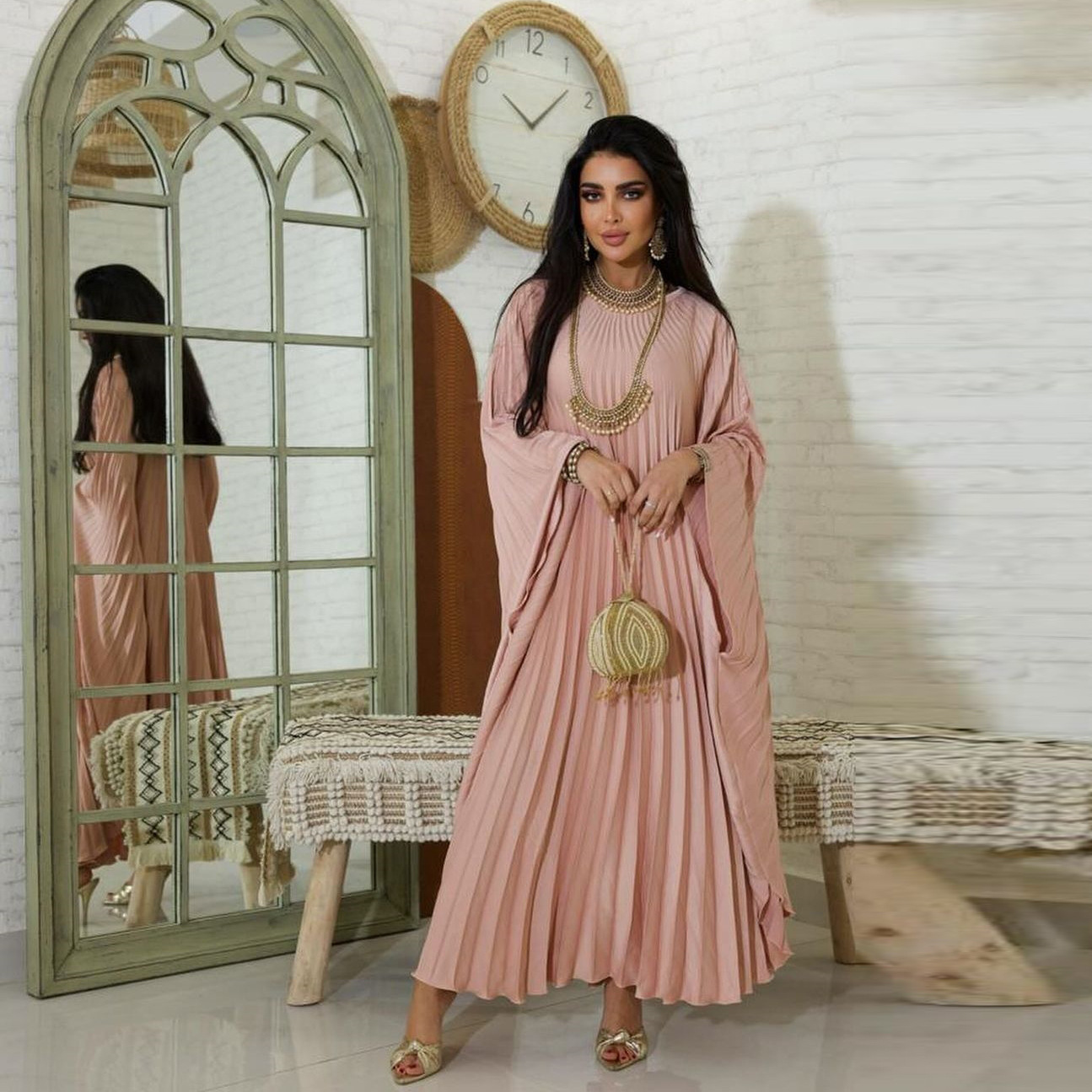 Arab Dubai Muslim Fashion Stre - đánh giá và giá Street Fashion Dubai