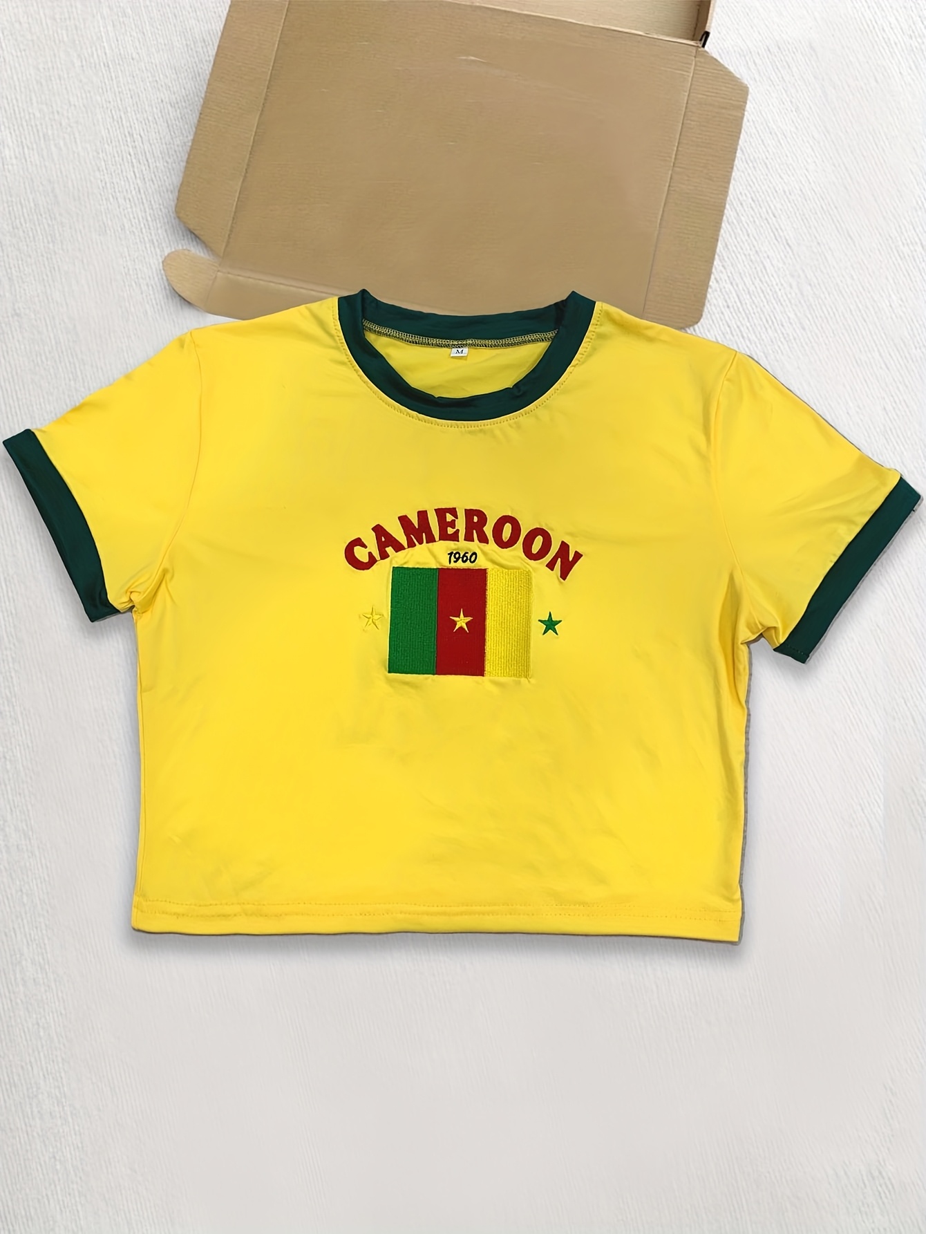 Cameroon Flag Embroidered Crop - đánh giá và giá Street Fashion Usa