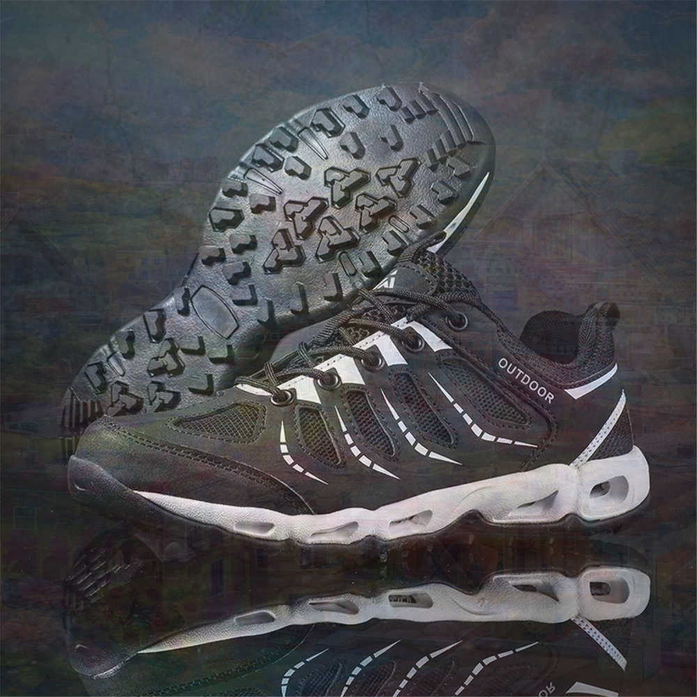 Sumer Round Tip Silver Sneaker - đánh giá và giá Street Fashion Name